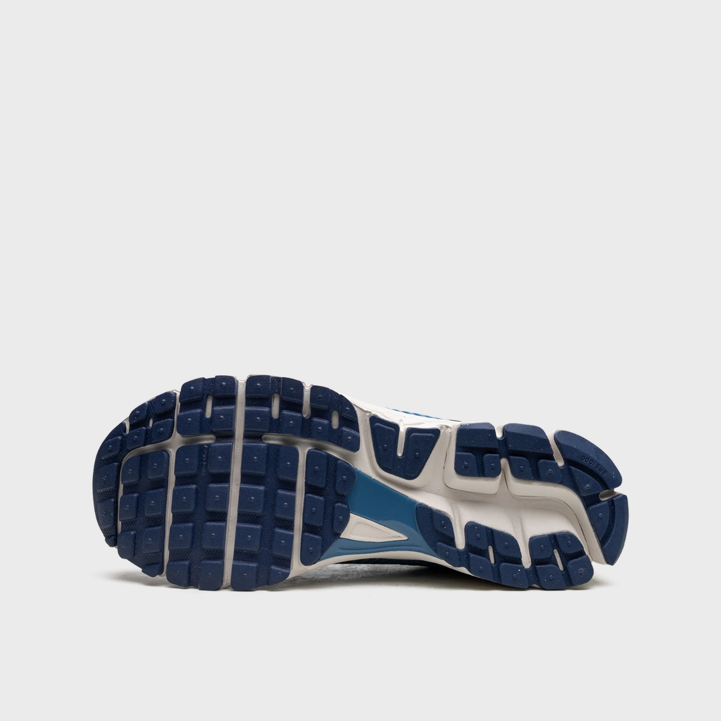 Nike Zoom Vomero 5 Worn Blue