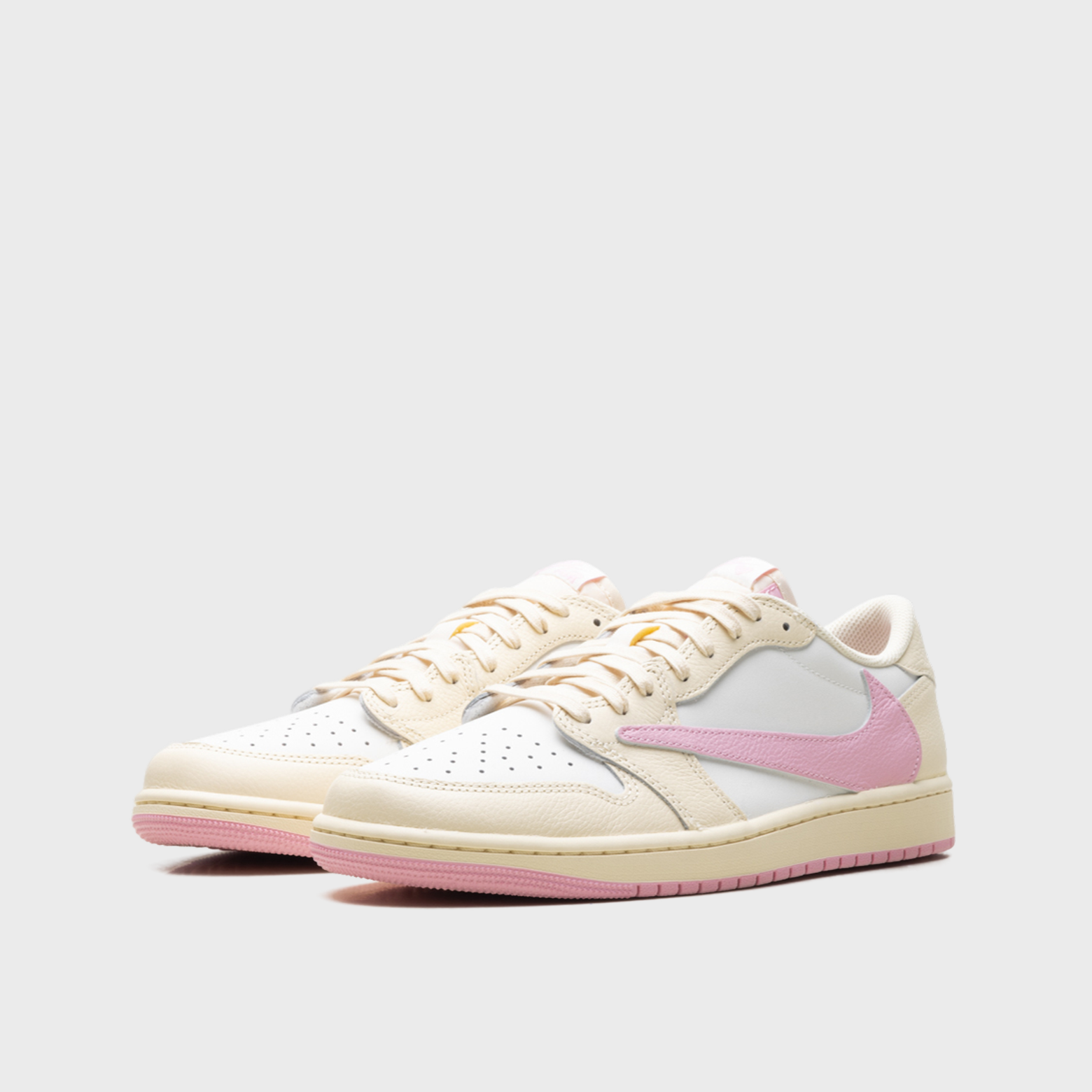 Jordan 1 Retro Low Travis Scott Shy Pink