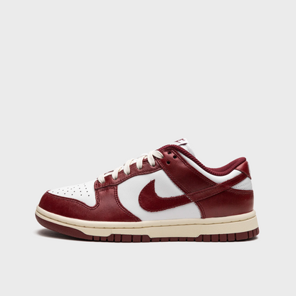 Nike Dunk Low Vintage Team Red