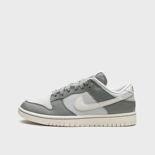 Nike Dunk Low Mica Green