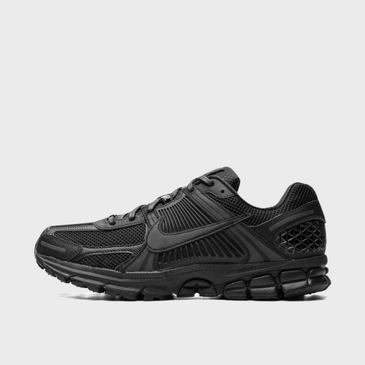 Nike Zoom Vomero 5 Triple Black