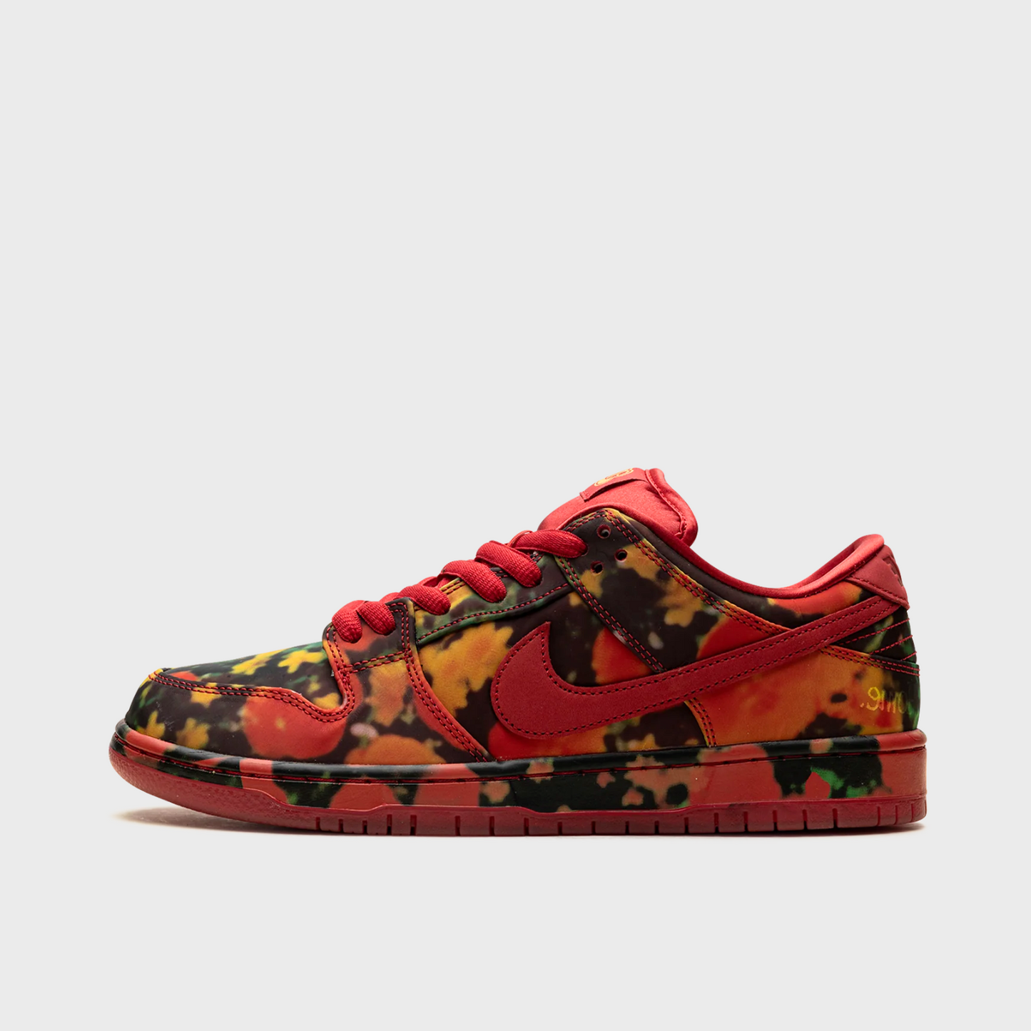 Nike SB Dunk Low The Wizard Of Oz Poppy Field