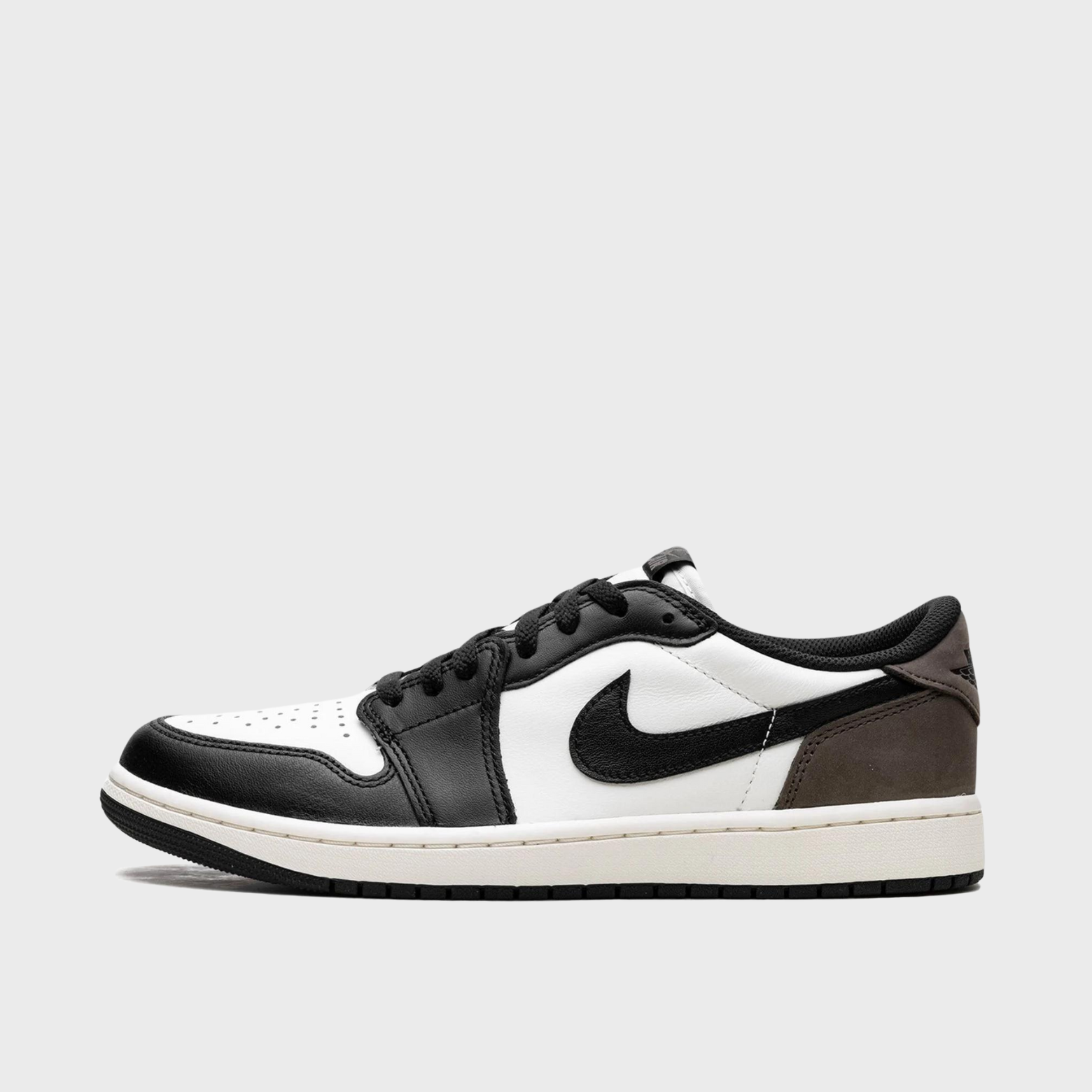 Jordan 1 Retro Low Mocha