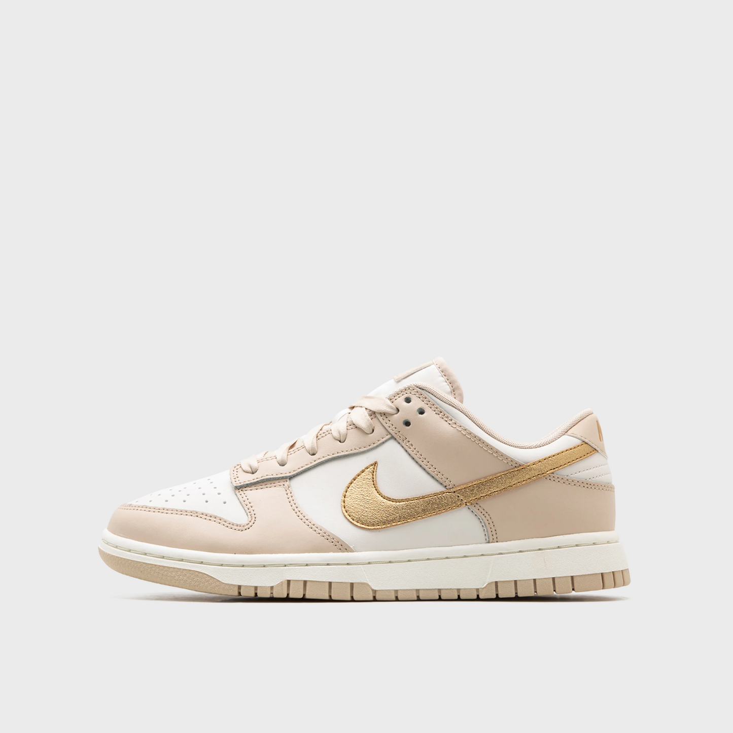 Nike Dunk Low Phantom Metallic Gold