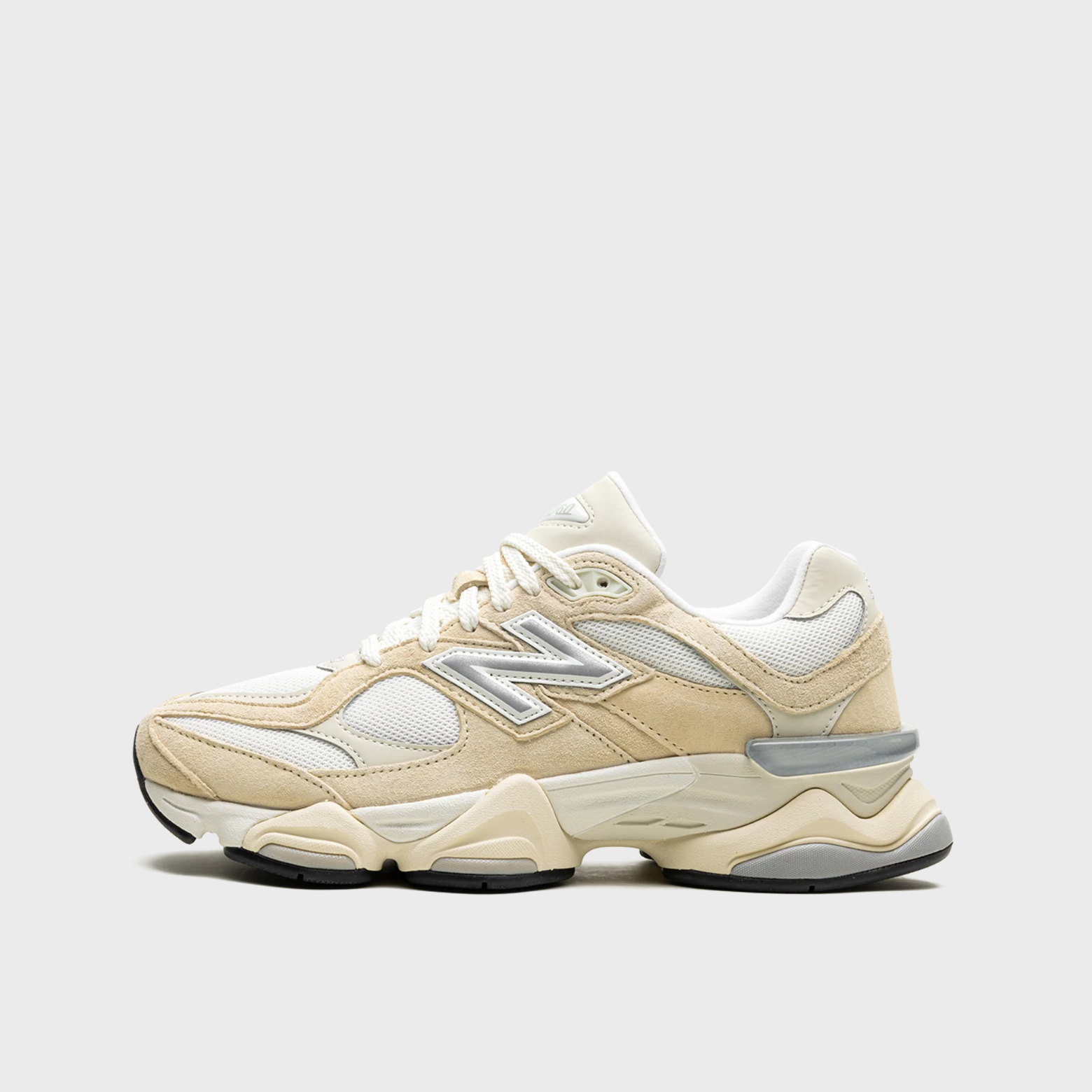 New Balance 9060 Calcium Sea Salt
