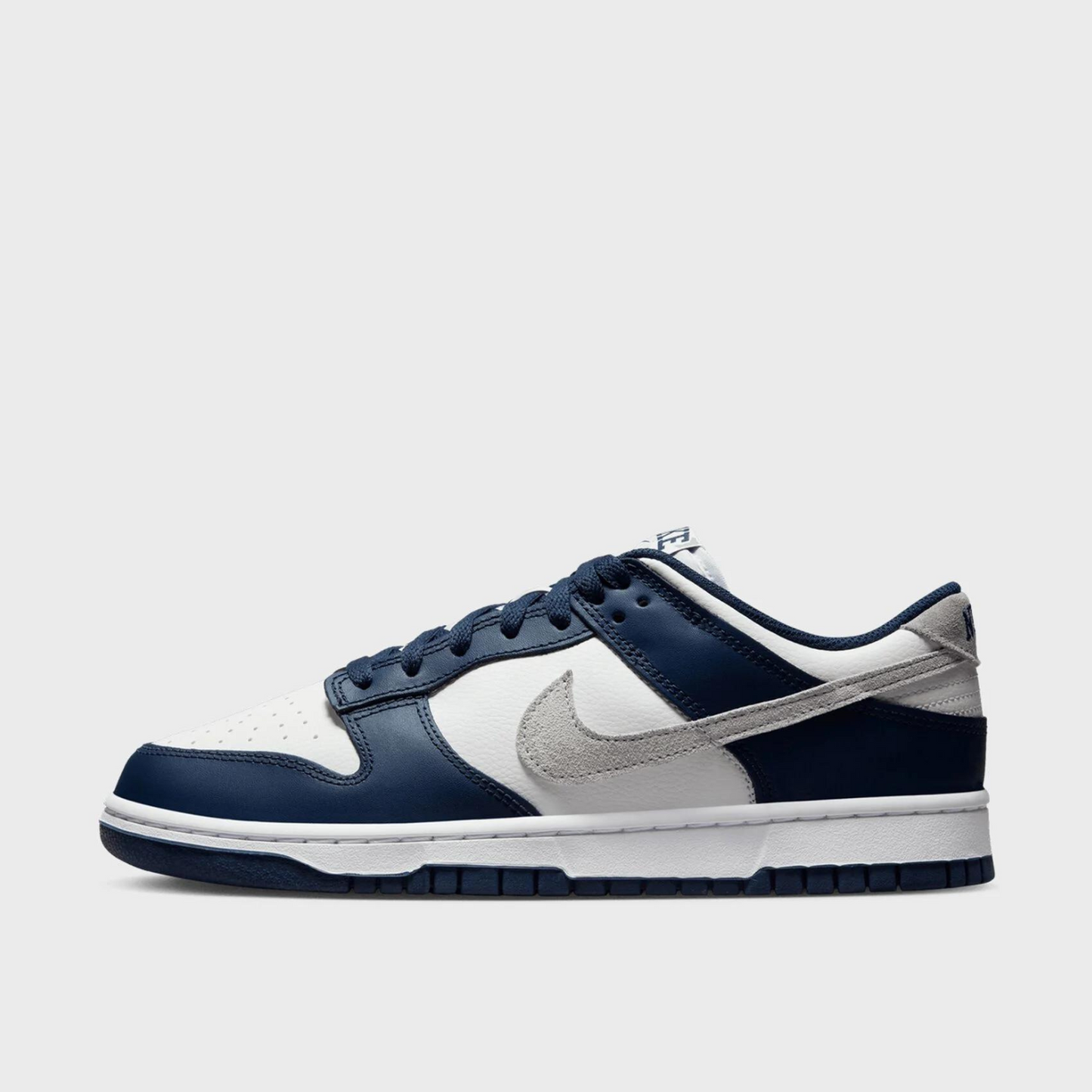 Nike Dunk Low Midnight Navy Smoke Grey