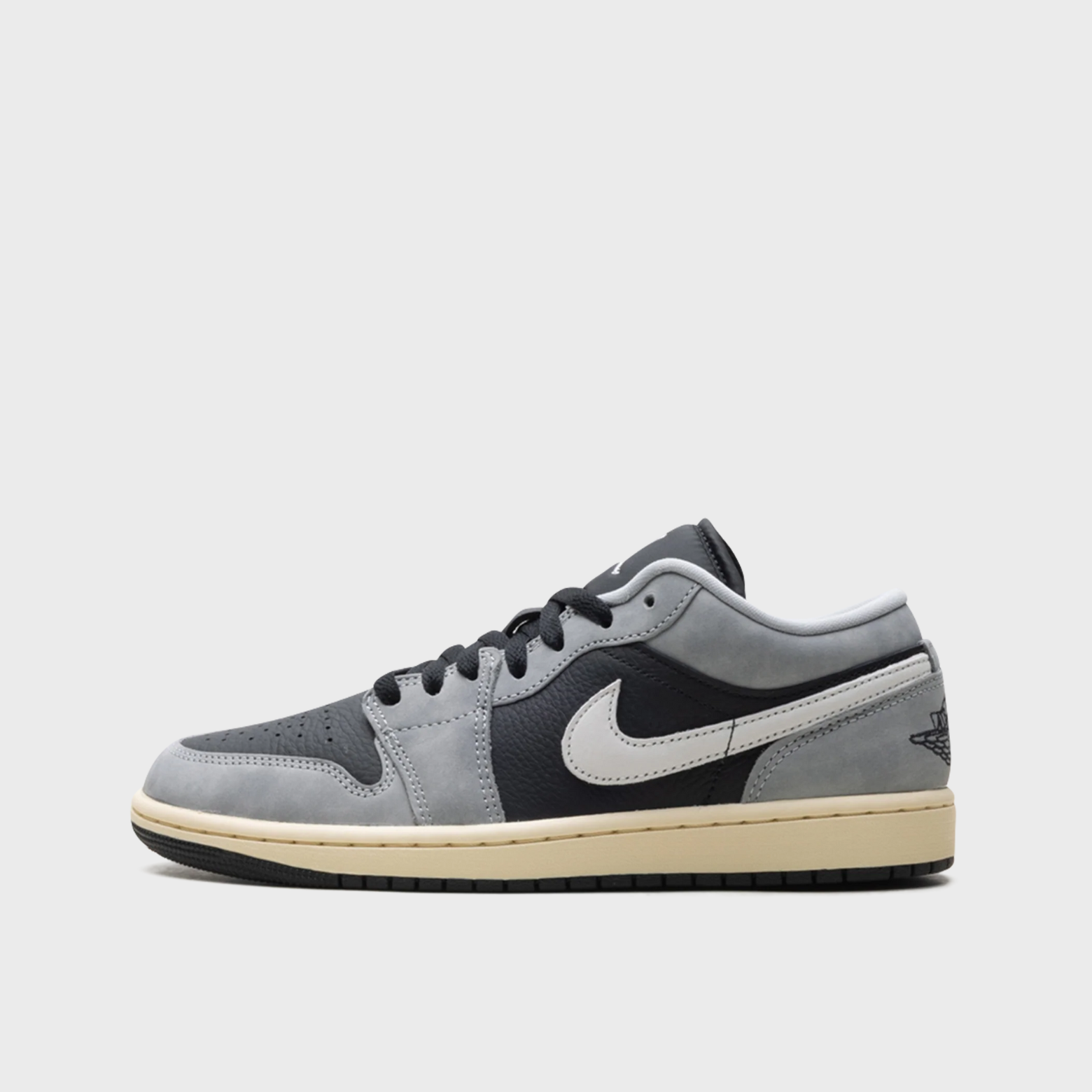 Jordan 1 Retro Low Light Smoke Grey Off Noir