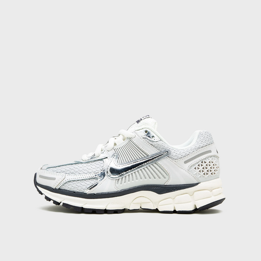 Nike Zoom Vomero 5 Photon Dust Metallic Silver