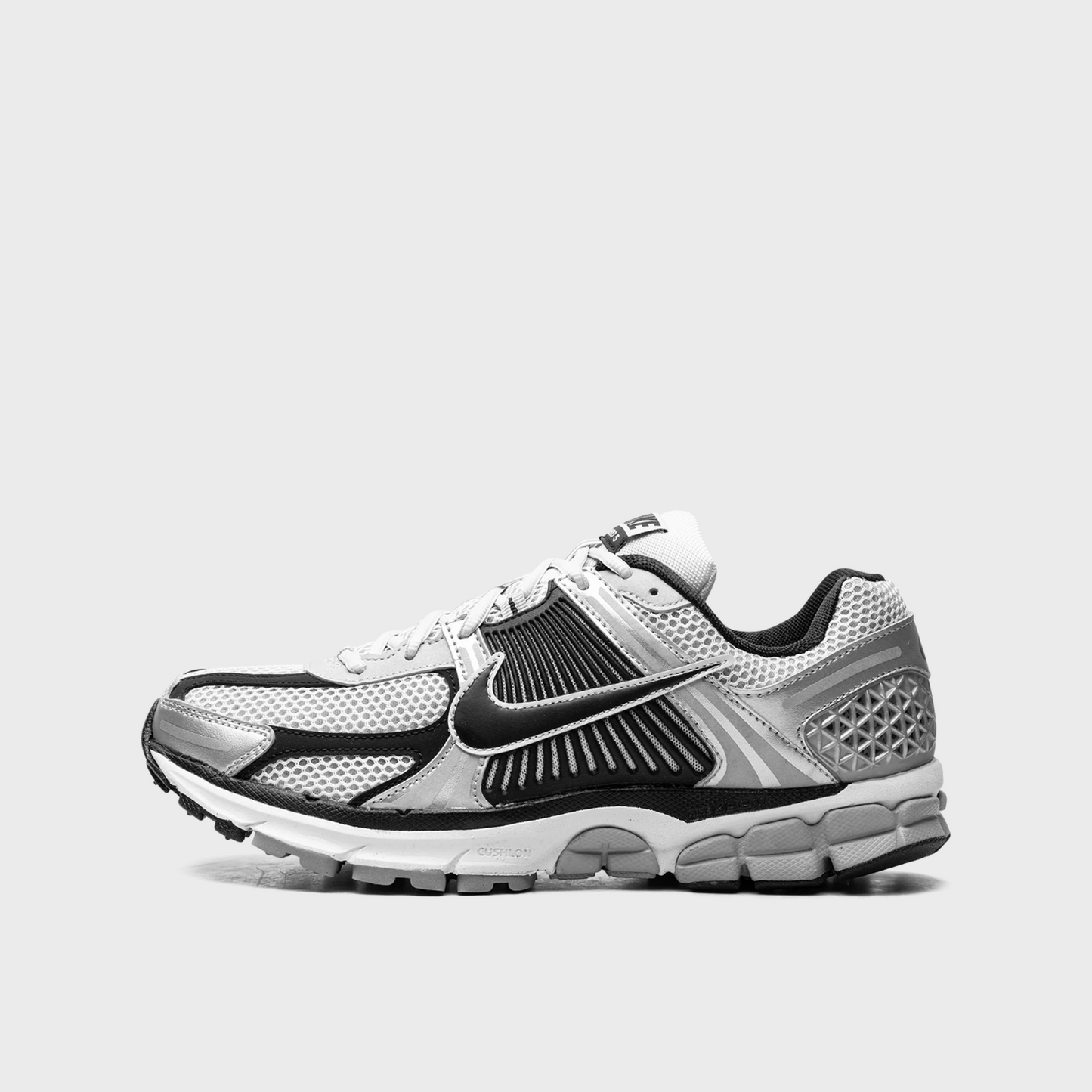 Nike Zoom Vomero 5 Metallic Silver Black