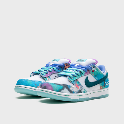 Nike SB Dunk Low Futura Laboratories Bleached Aqua