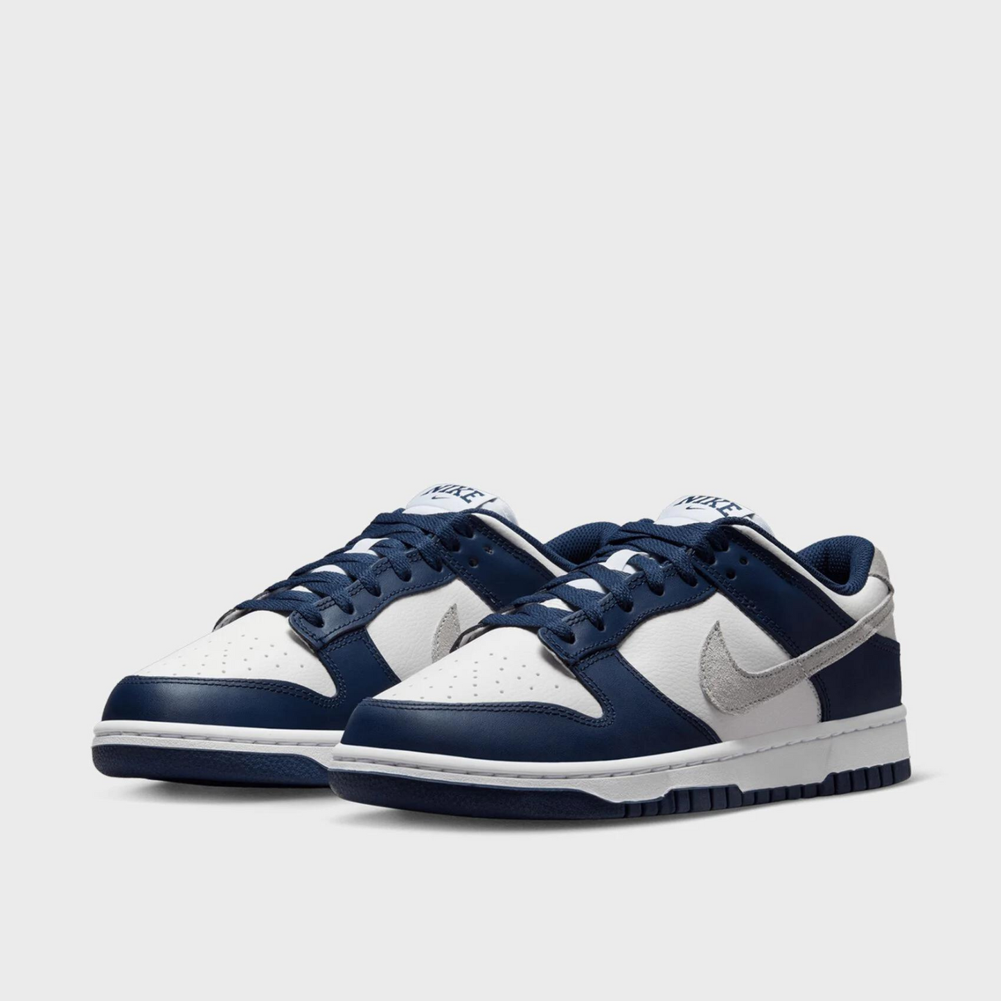 Nike Dunk Low Midnight Navy Smoke Grey