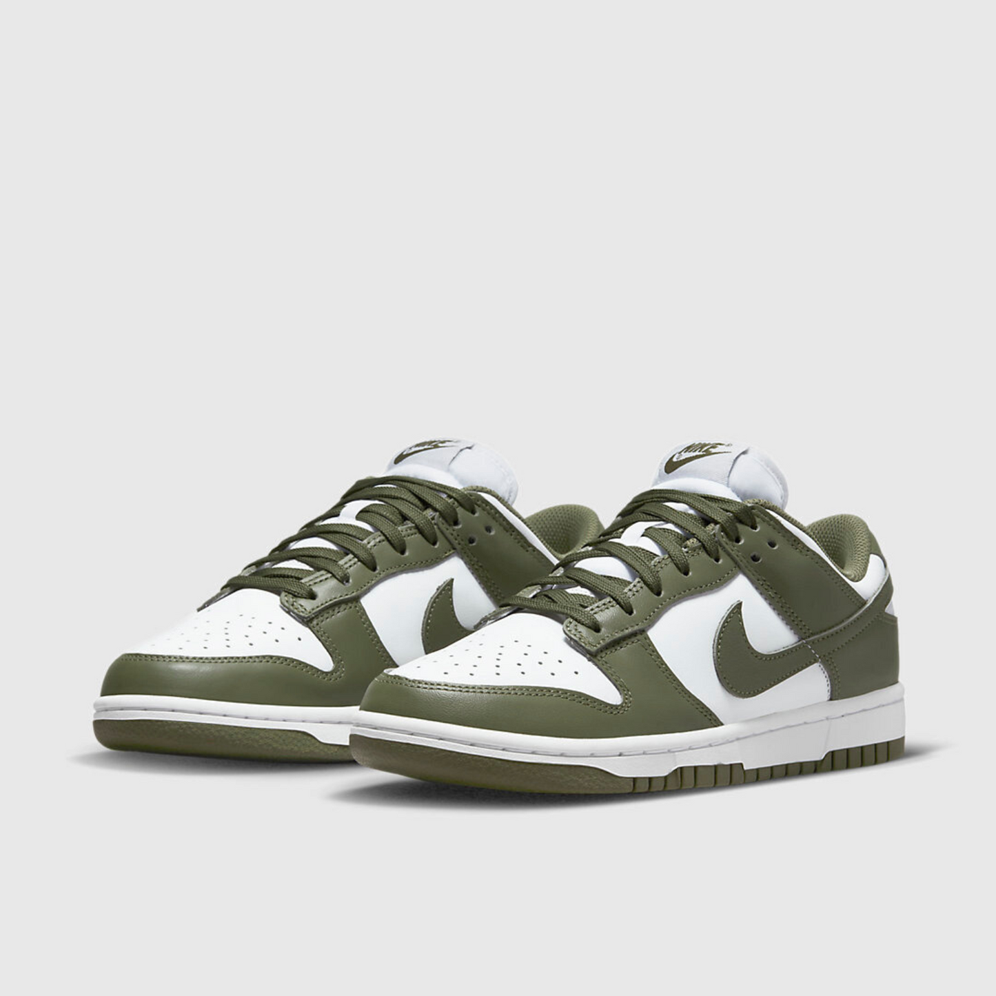 Nike Dunk Low Medium Olive