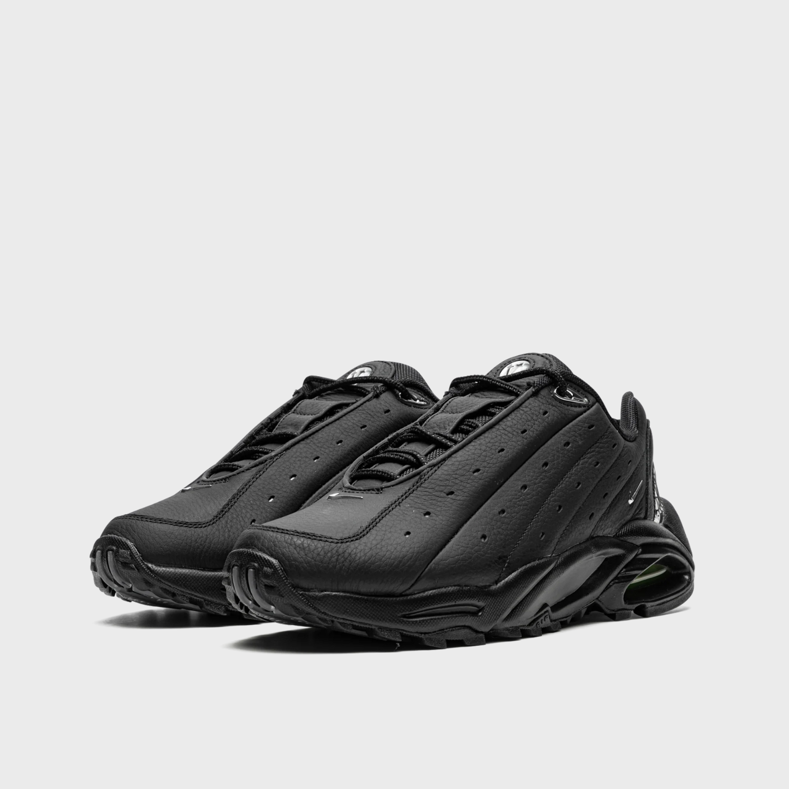 Nike Hot Step Air Terra Drake NOCTA Triple Black