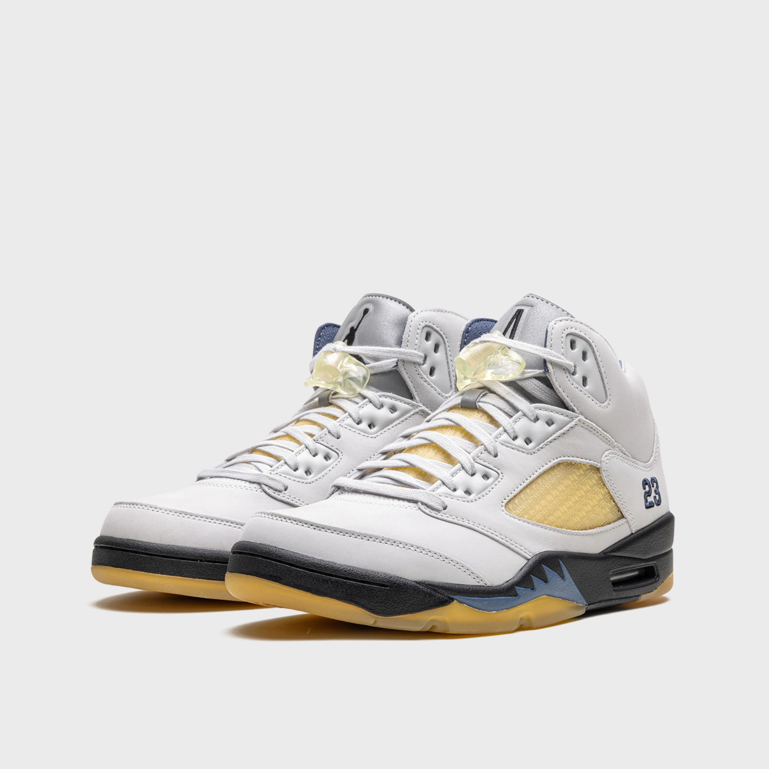 Jordan 5 Retro A Ma Maniére Dawn Diffused Blue