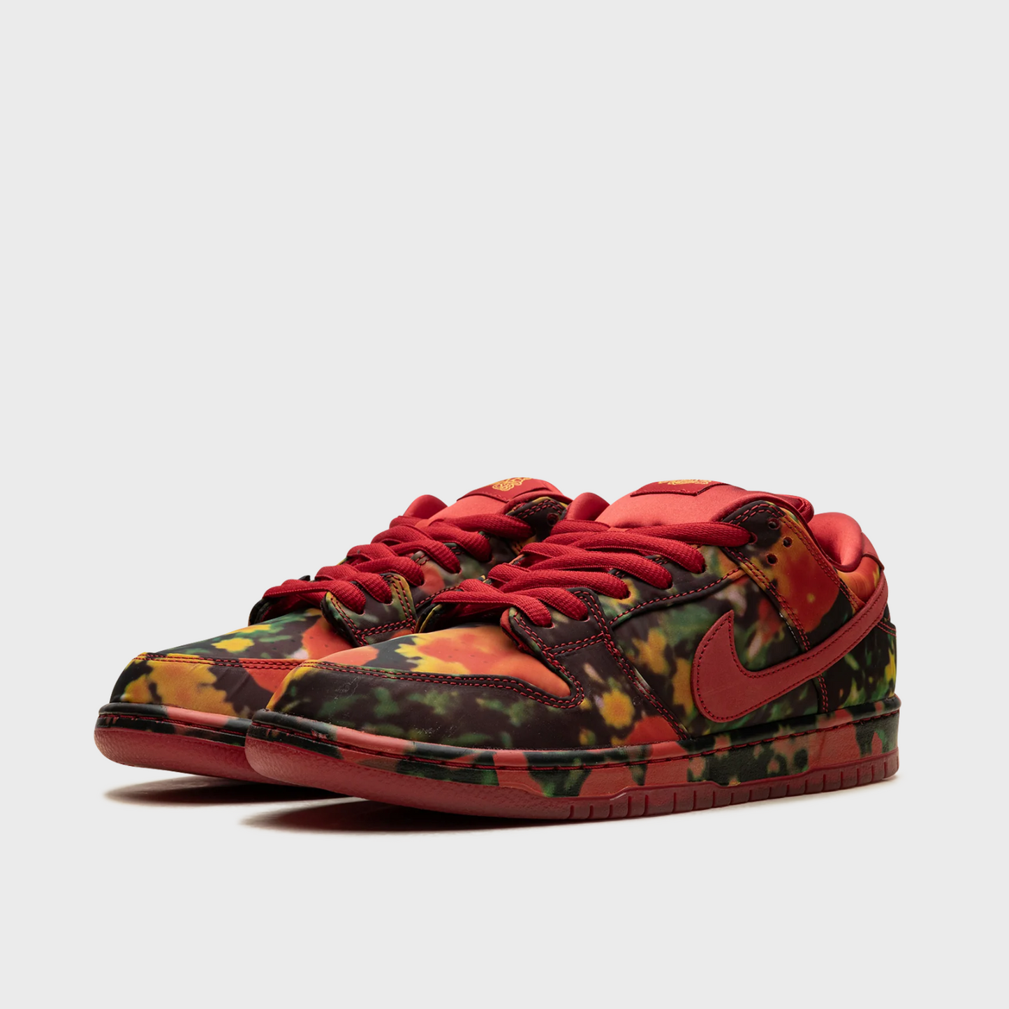 Nike SB Dunk Low The Wizard Of Oz Poppy Field