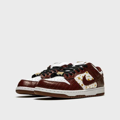 Nike SB Dunk Low Supreme Stars Barkroot Brown