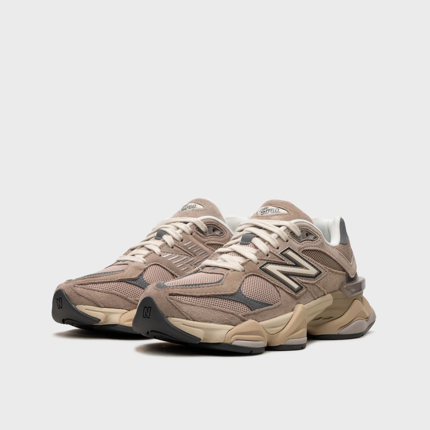 New Balance 9060 Driftwood Castlerock