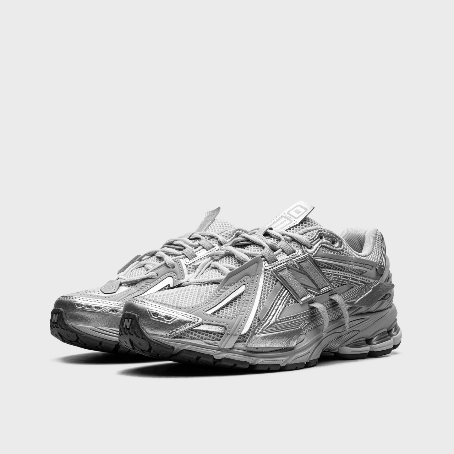 New Balance 1906A Concrete Silver Metallic