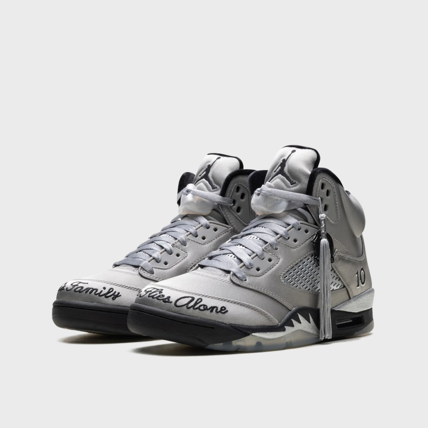 Jordan 5 Retro Wings (2025)