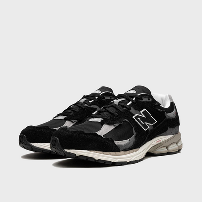 New Balance 2002R Protection Pack Black Grey