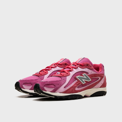 New Balance 204L Kith Pink