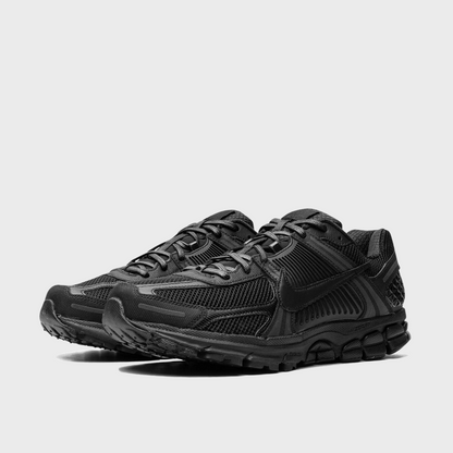 Nike Zoom Vomero 5 Triple Black