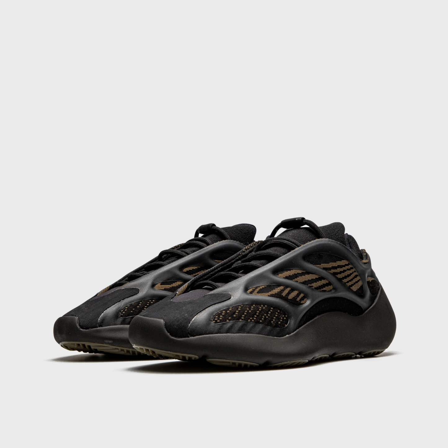 Adidas Yeezy Boost 700 V3 Clay Brown