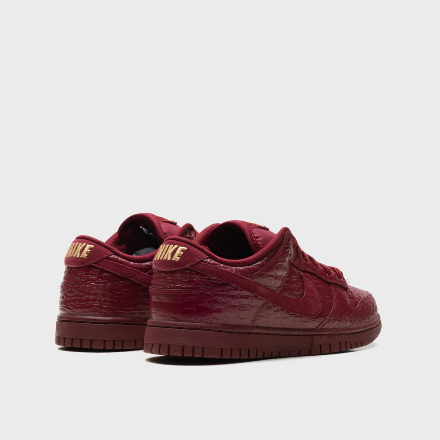 Nike Dunk Low Crocodile Team Red