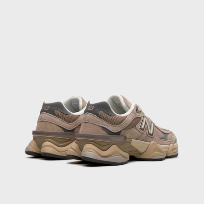New Balance 9060 Driftwood Castlerock