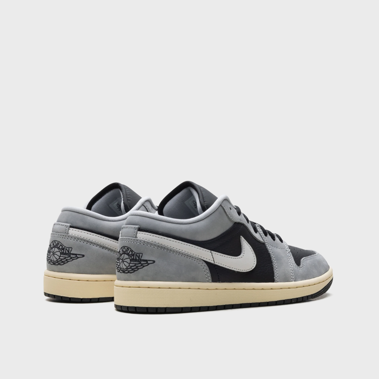 Jordan 1 Retro Low Light Smoke Grey Off Noir