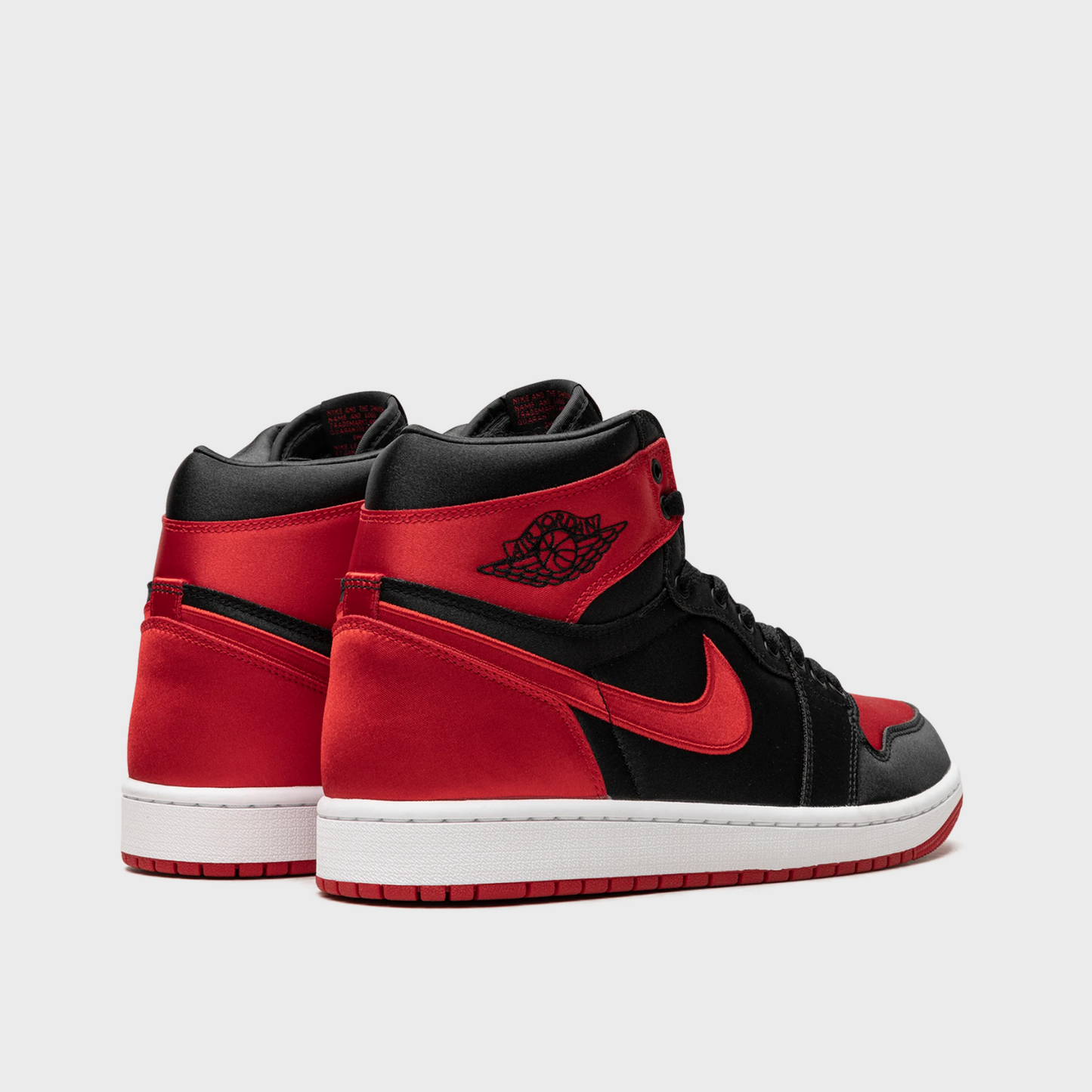 Jordan 1 Retro High Satin Bred