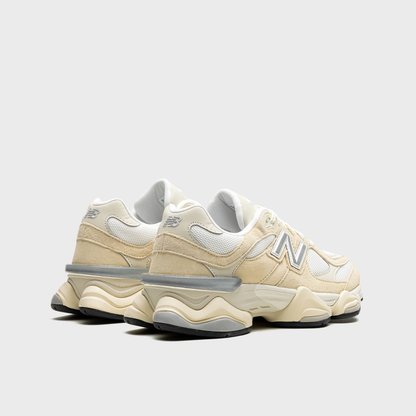New Balance 9060 Calcium Sea Salt