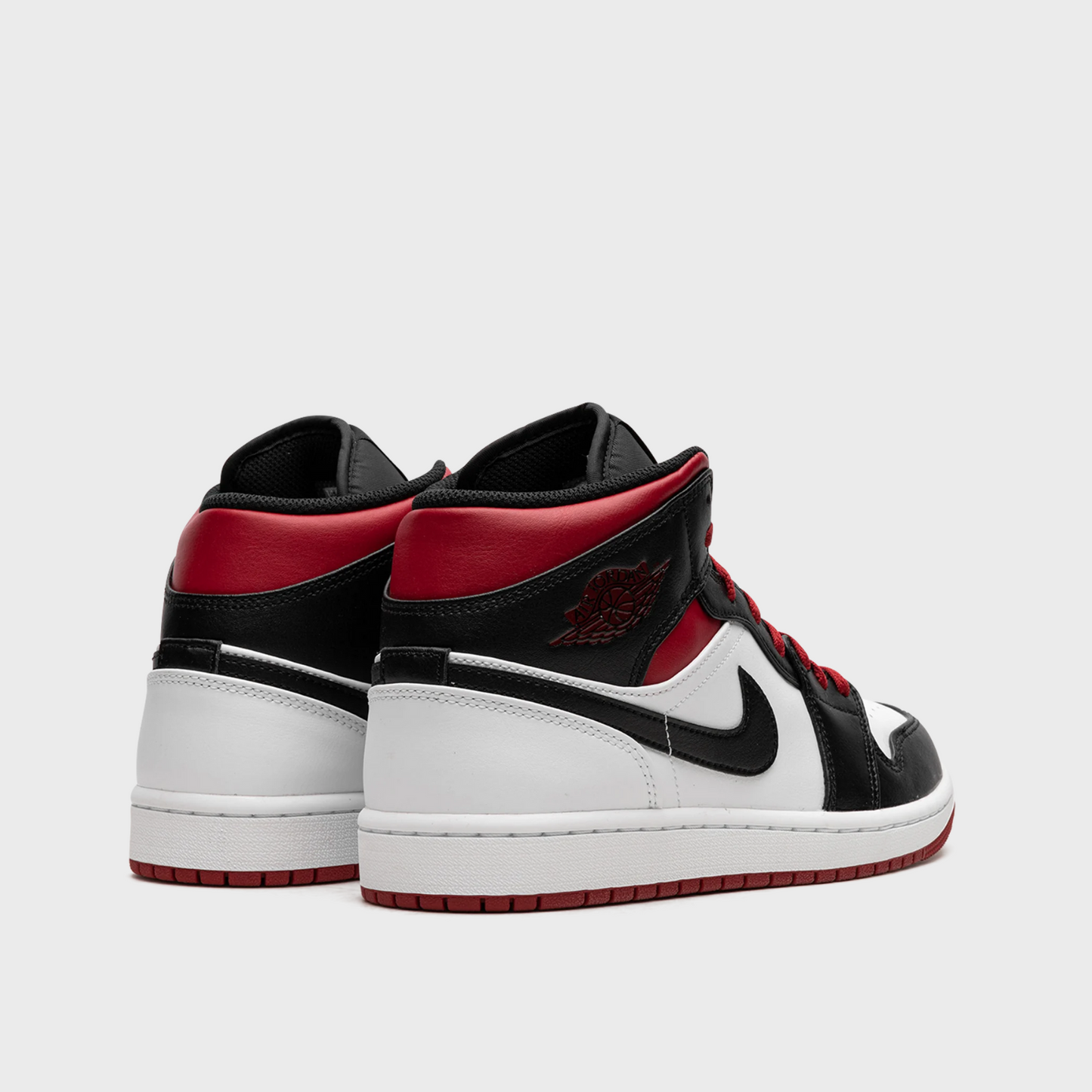 Jordan 1 Mid Gym Red Black Toe