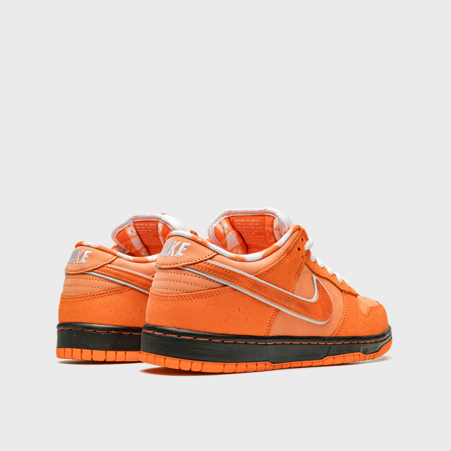 Nike SB Dunk Low Orange Lobster