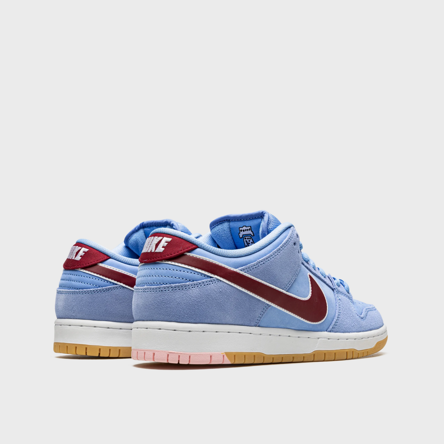 Nike SB Dunk Low Philadelphia Phillies