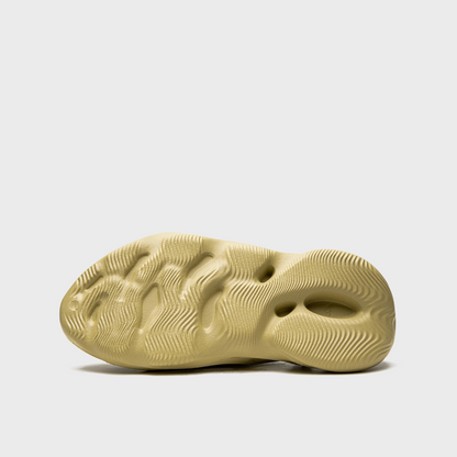 Adidas Yeezy Foam RNNR Sulfur