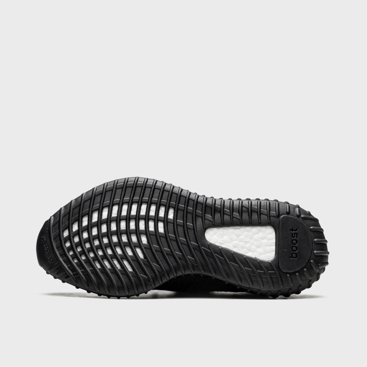 adidas yeezy triple black v2