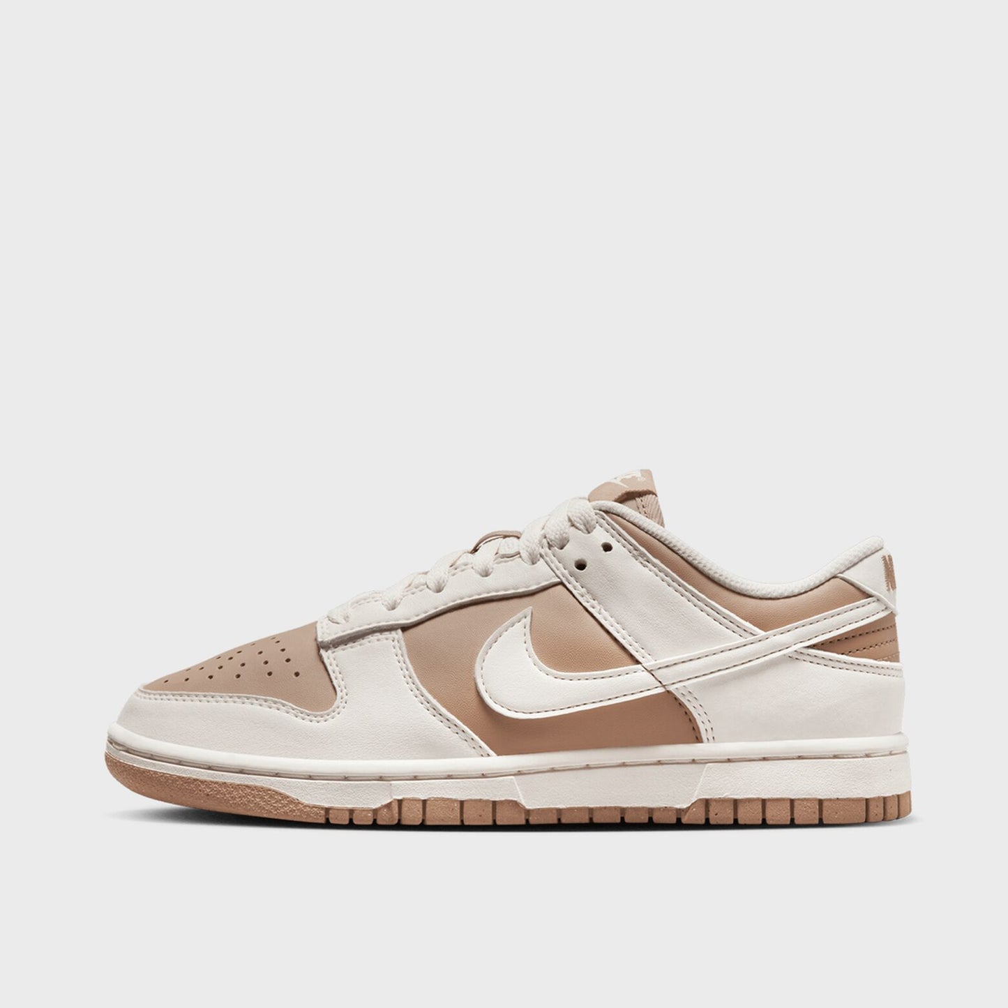 Nike Dunk Low Next Nature  Beige Sail 'Hemp'