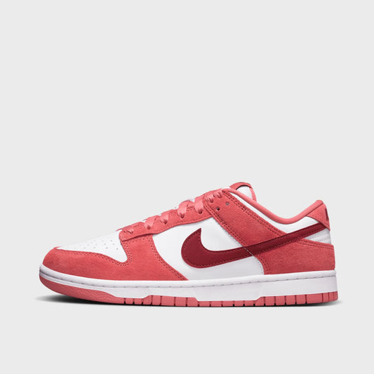 Nike Dunk Low Valentine's Day (2024)