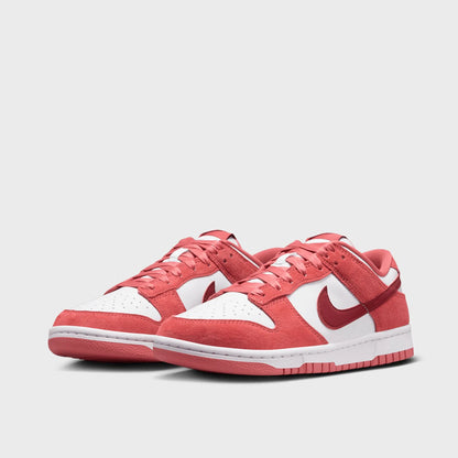 Nike Dunk Low Valentine's Day (2024)